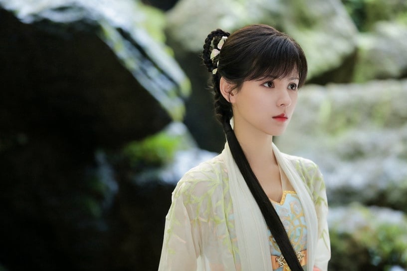 2020古裝劇「美度不輸女主」的女配3:張予曦 飾演《琉璃》褚玲瓏