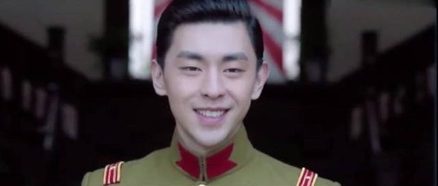 軍裝/制服男星3:鄧倫
