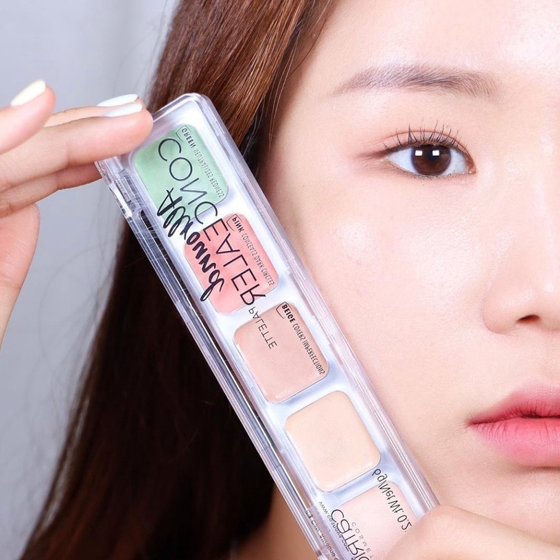 化妝師傳授「調色遮瑕」技巧!先校色再遮瑕是重點,黑眼圈、痘疤斑點消失,底妝更透亮