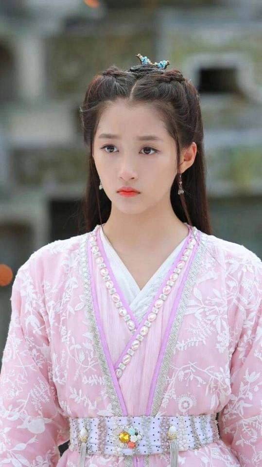 網評最具潛力的古裝小花2:關曉彤《鳳囚凰》、《我就是這般女子》