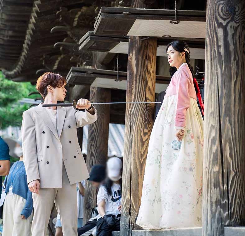 《九尾狐傳》高甜採訪!趙寶兒甜喚李棟旭「我們小狗狗」,接演女主都是因為李棟旭?