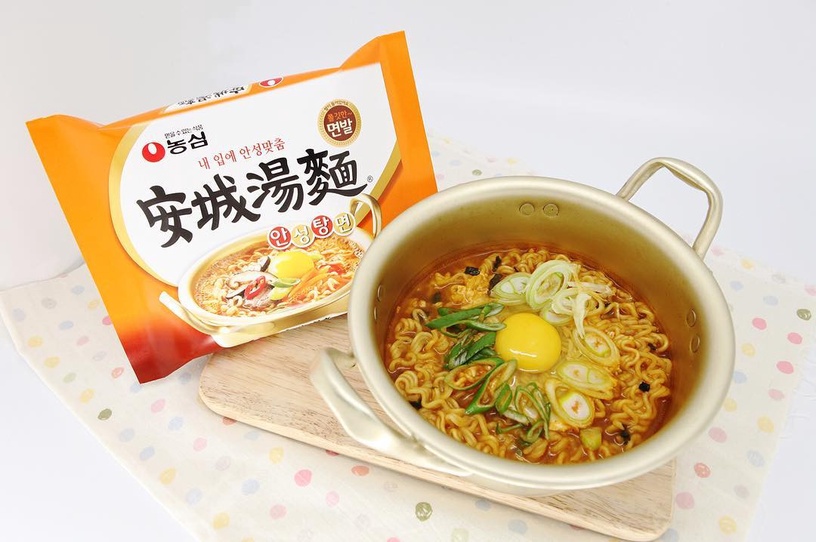 2020韓國人氣泡麵Top5!《寄生上流》浣熊炸醬烏龍麵、辛拉麵都上榜!