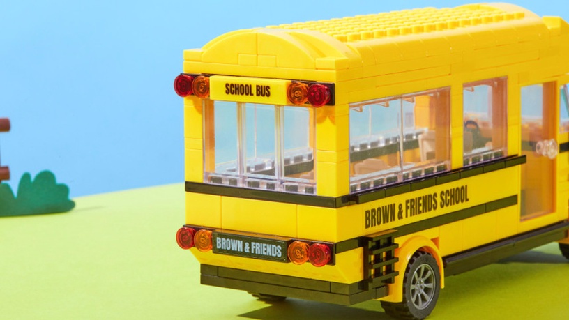 LINE FRIENDS「校車積木組」登場!打造專屬黃色校車,和寶寶熊大一起上學去