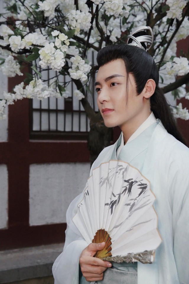 網評最具潛力的古裝小生TOP 6:侯明昊《只問今生戀滄溟》、《我就是這般女子》