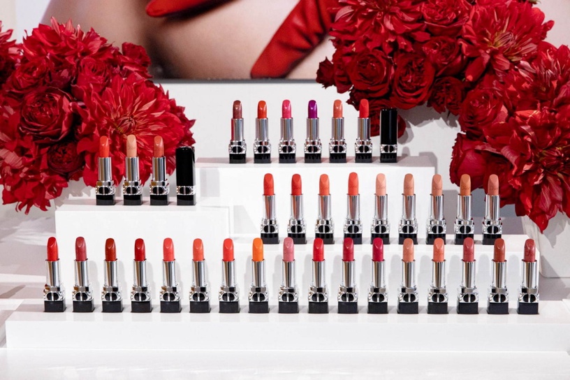 DIOR黑老花氣墊登場&DIOR 2021年春妝介紹