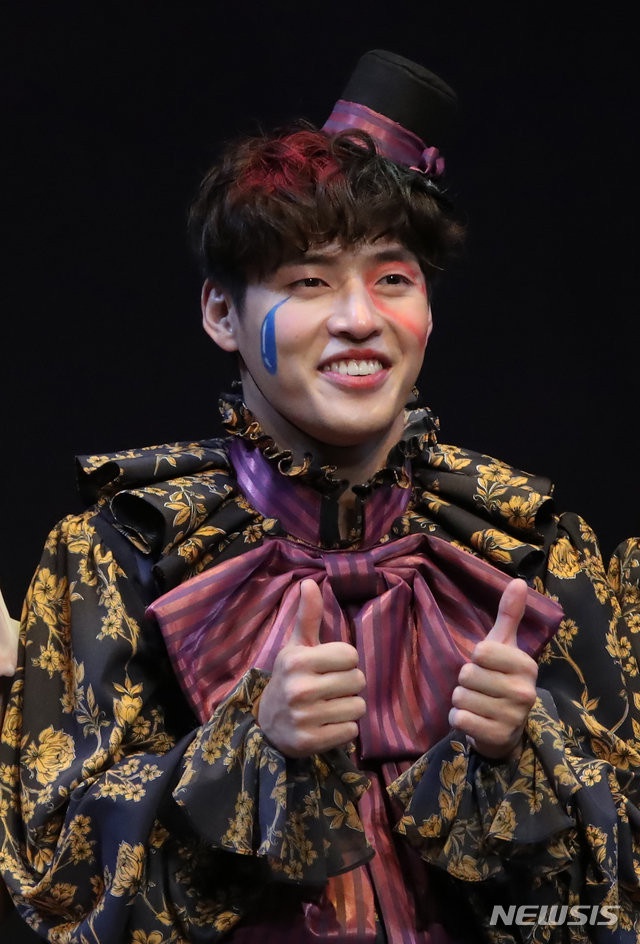 韓劇「舞台劇出身」的寶藏演員6:《山茶花開時》姜河那