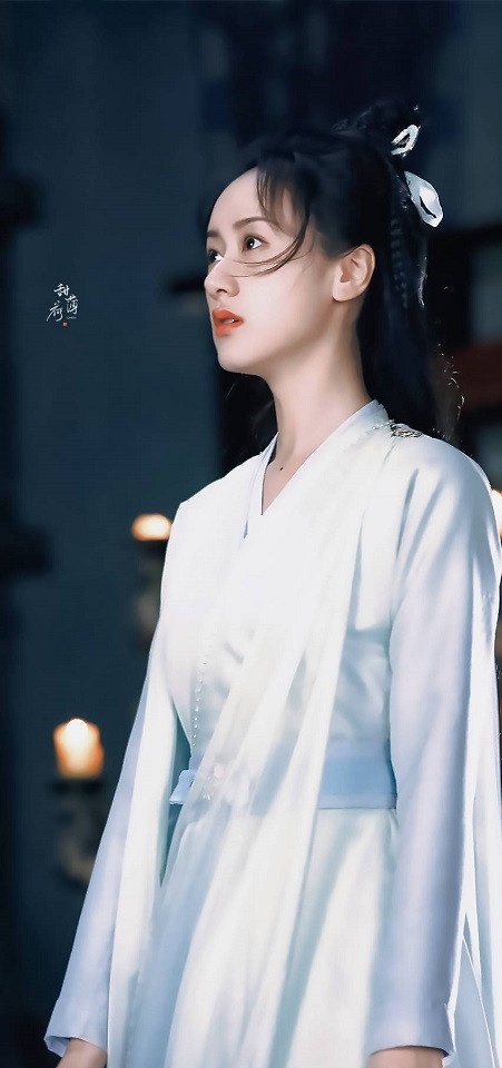 陸網評選2020下半年古裝女神TOP 2:袁冰妍 飾演《琉璃》褚璇璣