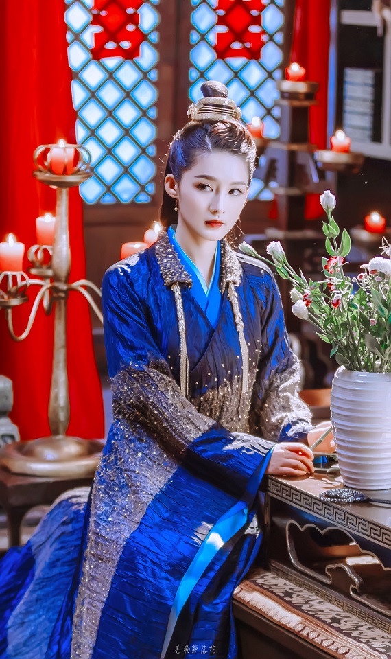 陸網評選2020下半年古裝女神TOP 1:李沁 飾演《狼殿下》馬摘星