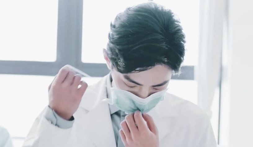 2020陸劇穿醫師袍的男星9:肖戰 飾演《餘生,請多指教》顧魏