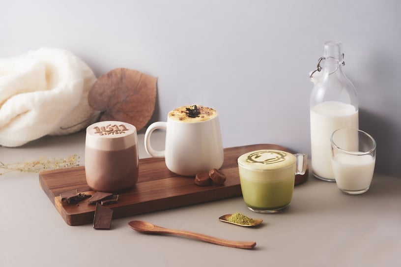 9家手搖杯年末優惠齊發!麻古茶坊買1送1、85度C咖啡第2杯20元、迷客夏免費送口罩