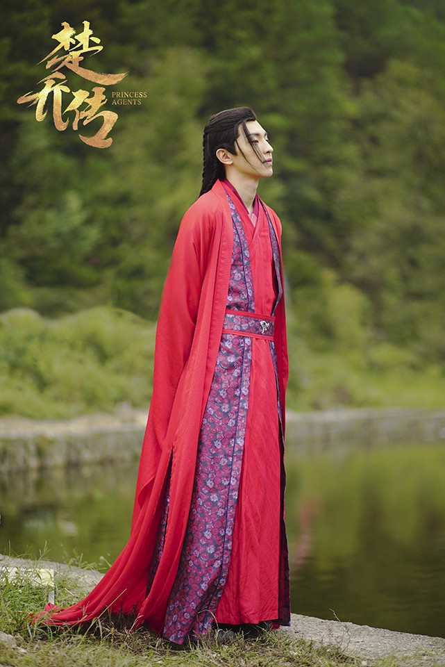 陸劇「痞帥無賴惹人愛」角色7:鄧倫 飾演《楚喬傳》蕭策