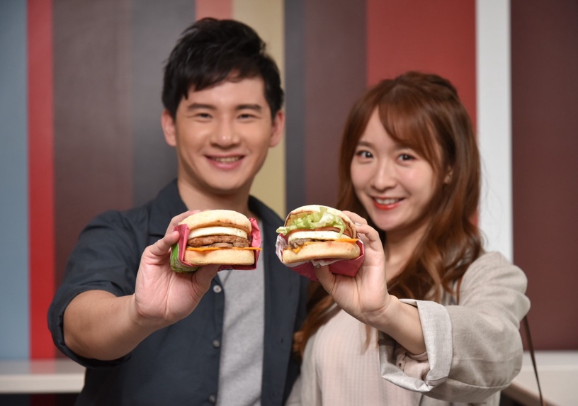 期間限定2個月!麥當勞「蕈菇滿福系列早餐」登場,蕈菇醬+煎豬肉超過癮!