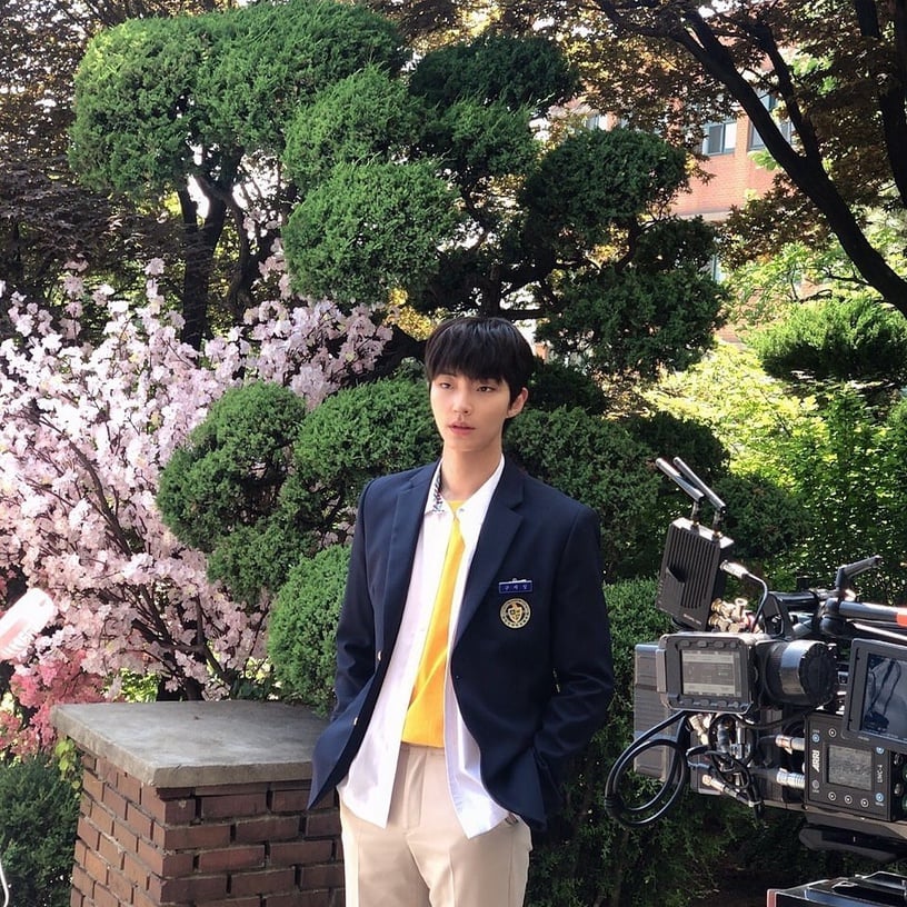 《女神降臨》男二黃仁燁竟然29歲了!黃仁燁神似李準基,是185公分長腿美男&寶可夢迷!