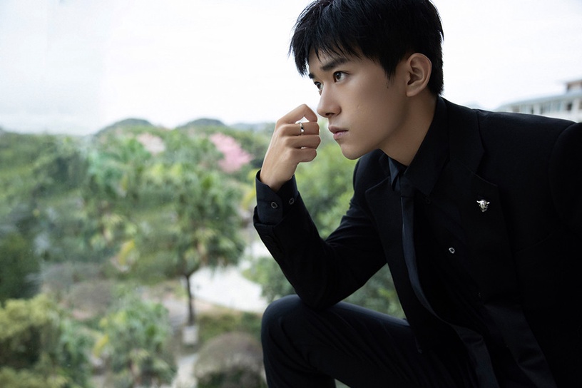 2020陸劇男星熱搜時數排行榜TOP 3:易烊千璽 3061.7小時
