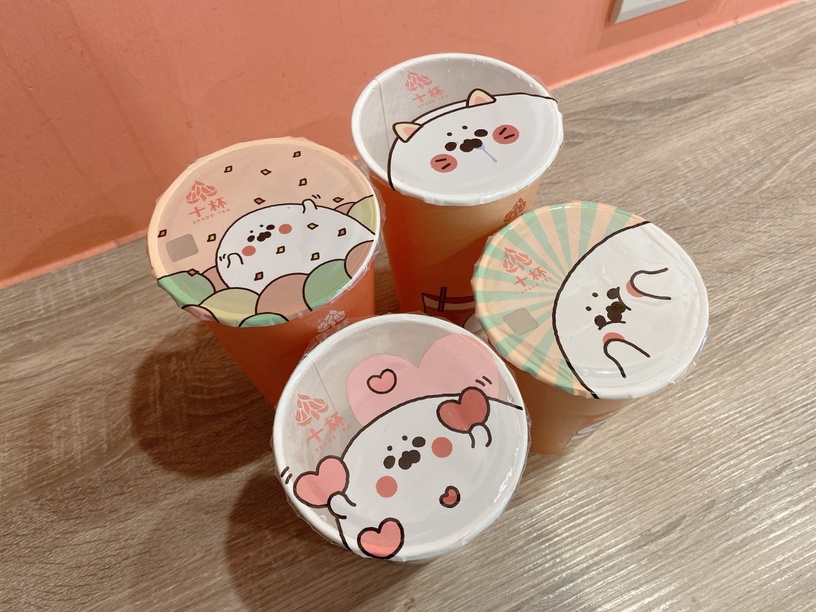 小海豹奶茶超誘人!聯名「十杯」推出系列手搖,加碼3款提袋也很欠買