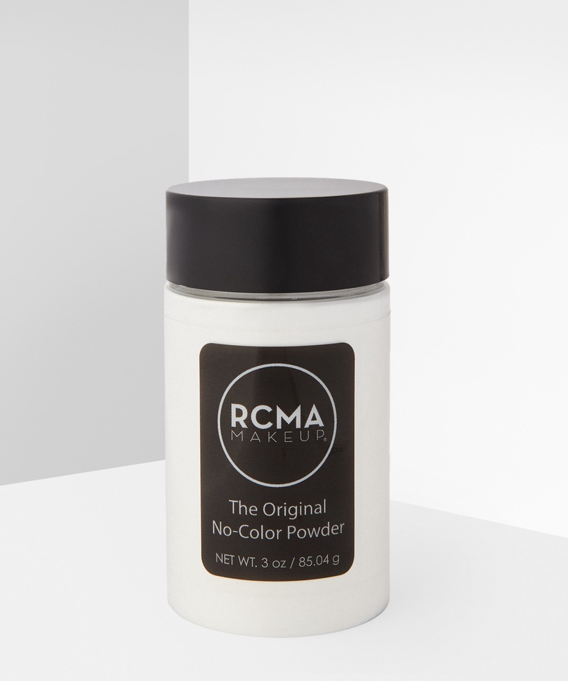 秋冬「保濕蜜粉」推薦!蘿拉蜜思一抹毛孔隱形,RCMA&Covermark超持妝、底妝不乾不浮