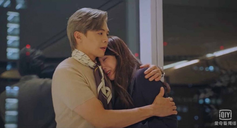 《Penthouse》片頭彩蛋解析5:羅根李片頭也有出現?羅根X秀蓮CP早有線索?