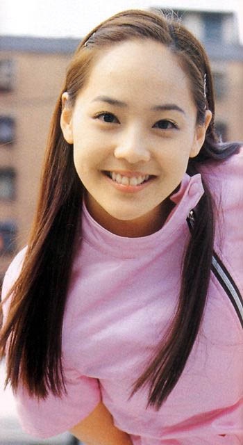《Penthouse》主演年輕舊照!嚴基俊帥翻,金素妍、柳真原來是母胎美女!