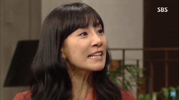 金順玉的狗血韓劇梗3:《妻子的誘惑》墜海不會死、點痣回歸搶老公