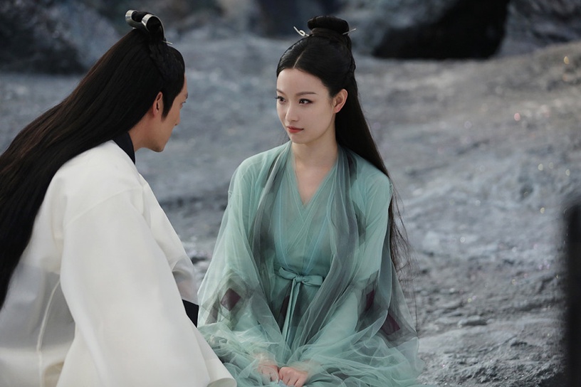 《流金歲月》演員古裝造型2:倪妮《宸汐緣》