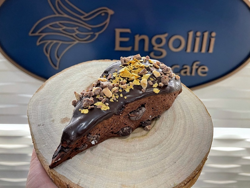 Engolili英格莉莉推法芙娜可可司康、芋頭司康