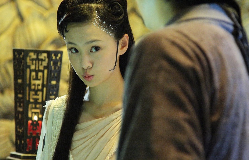 鄭爽被官方封殺!鄭爽18歲出道就走紅、《微微》搭楊洋火遍亞洲,網:一手好牌打得稀爛
