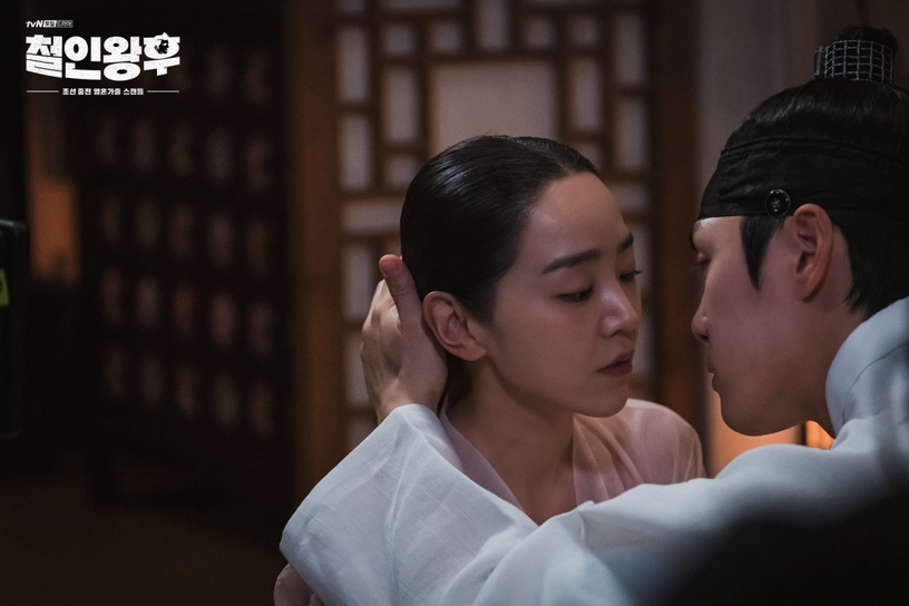 《哲仁王后》合房了!哲宗霸氣告白「喜歡你」,奉煥難忘那晚,主動邀哲宗「吃拉麵」?