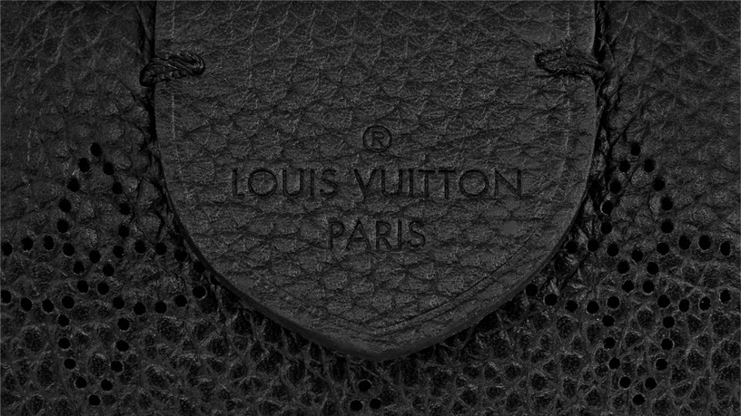 LV「SCALA 迷你雲朵包」悄悄預購中!粉嫩色系、穿孔老花低調優雅,2021 It Bag就是他
