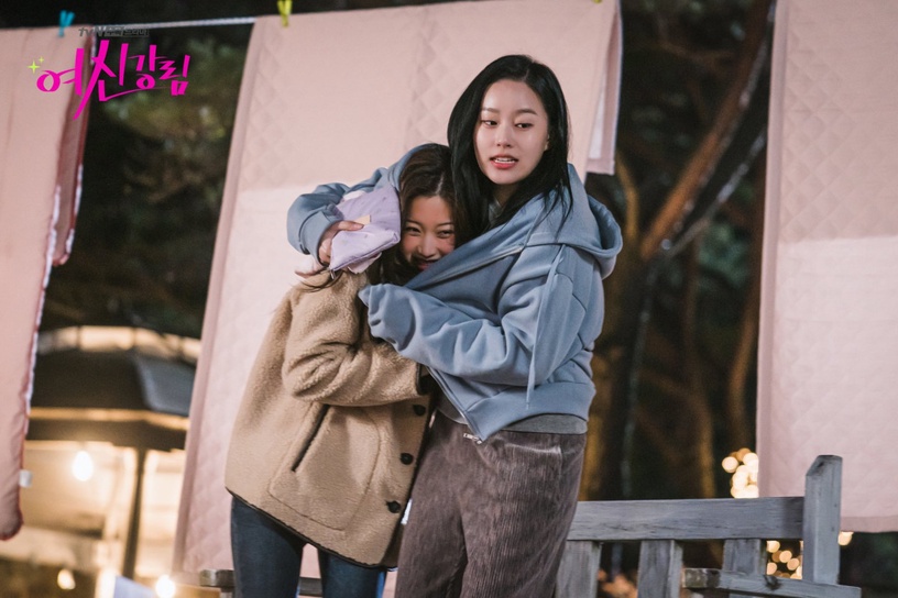 12星座「閨蜜組合」公開!水瓶的怪邏輯獅子懂,金牛&天蠍超麻吉,天然呆天秤離不開他