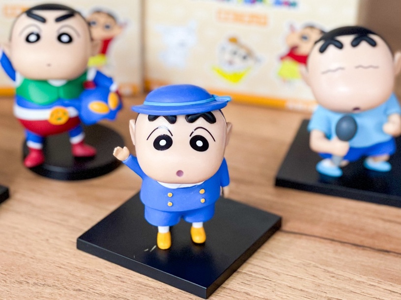 全家「蠟筆小新公仔盒玩」,小新、小白全系列8款必收