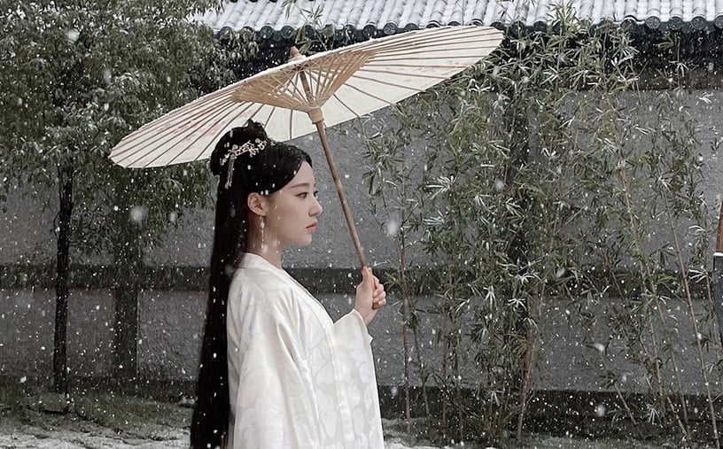 熱播古裝劇古裝女神造型PK 7:安泳暢 飾演《我就是這般女子》謝婉瑜