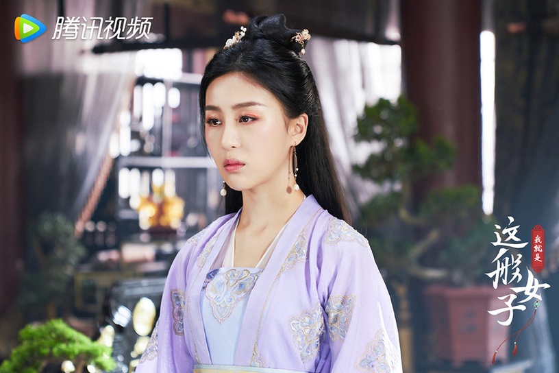 熱播古裝劇古裝女神造型PK 8:夏楠 飾演《我就是這般女子》石飛仙