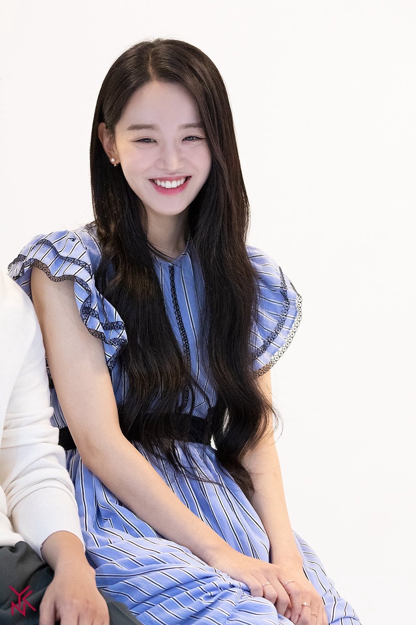 《哲仁王后》申惠善小秘密!腿超長、172cm是「八頭身美女」,曾和大王大妃保持距離?
