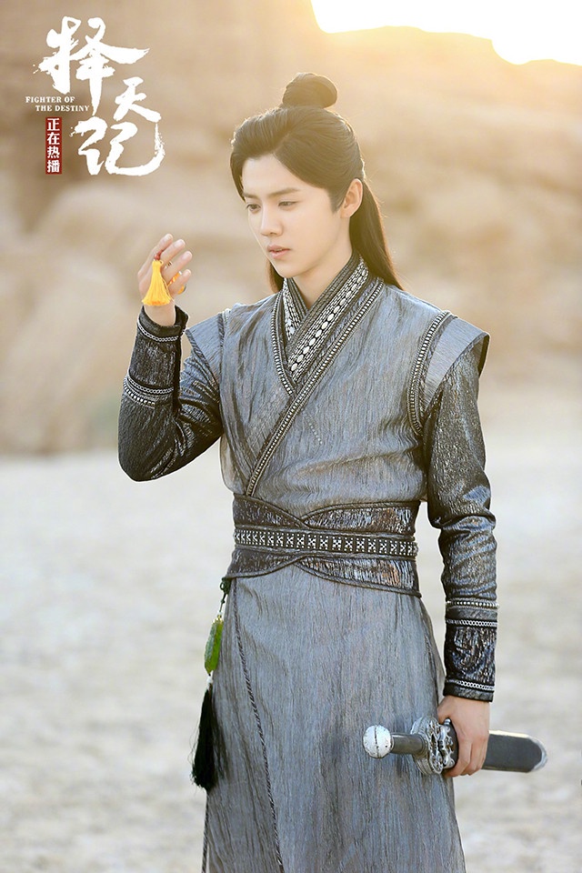 大男主玄幻古裝劇評分榜TOP 10:鹿晗、古力娜扎《擇天記》豆瓣評分4.2