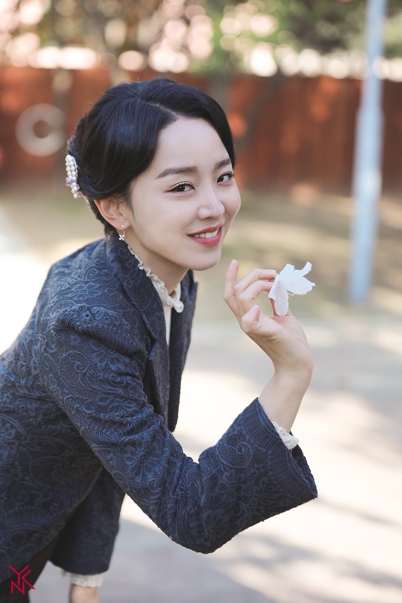 《哲仁王后》是tvN歷代第五!申惠善超狂5紀錄,投票打敗玄彬&孫藝珍、還曾創47.5%收視奇蹟!
