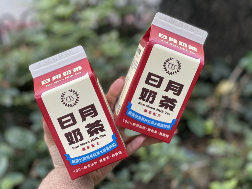 奶茶控必喝!全家「日月奶茶」微甜新上市