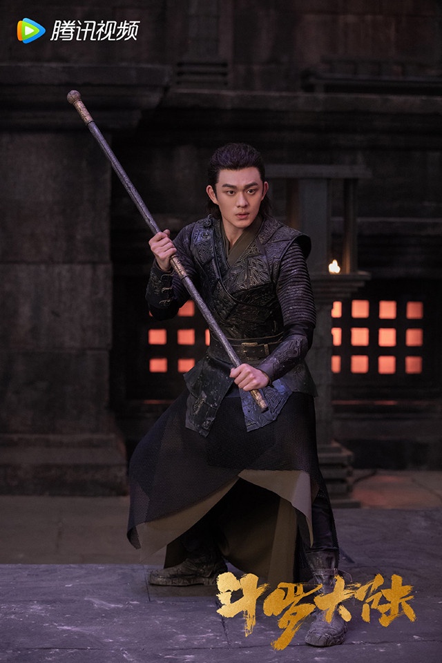 原著小說《斗羅大陸》角色結局5:劉潤南 飾演 歐思客