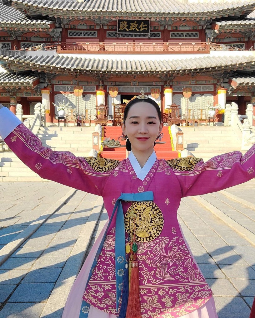 《哲仁王后》申惠善是零負評女神!金正賢因她出演,編劇:不管演什麼,她都是最佳人選