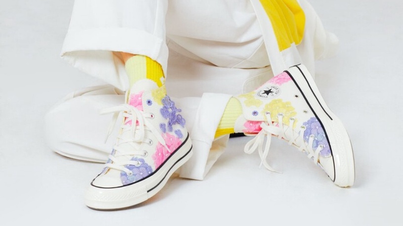 CONVERSE限定「星月刺繡」登場,韓系清新插畫超可愛!還有全新「花卉系列」更是浪漫~