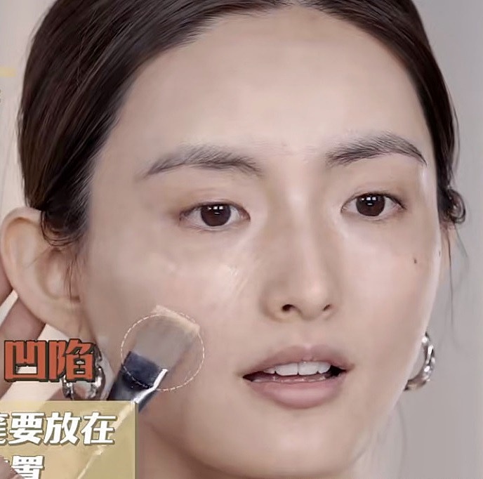 彩妝師親授日韓大勢「氧氣感底妝」畫法!妝前&底妝順序一次公開,上臉第一筆超重要