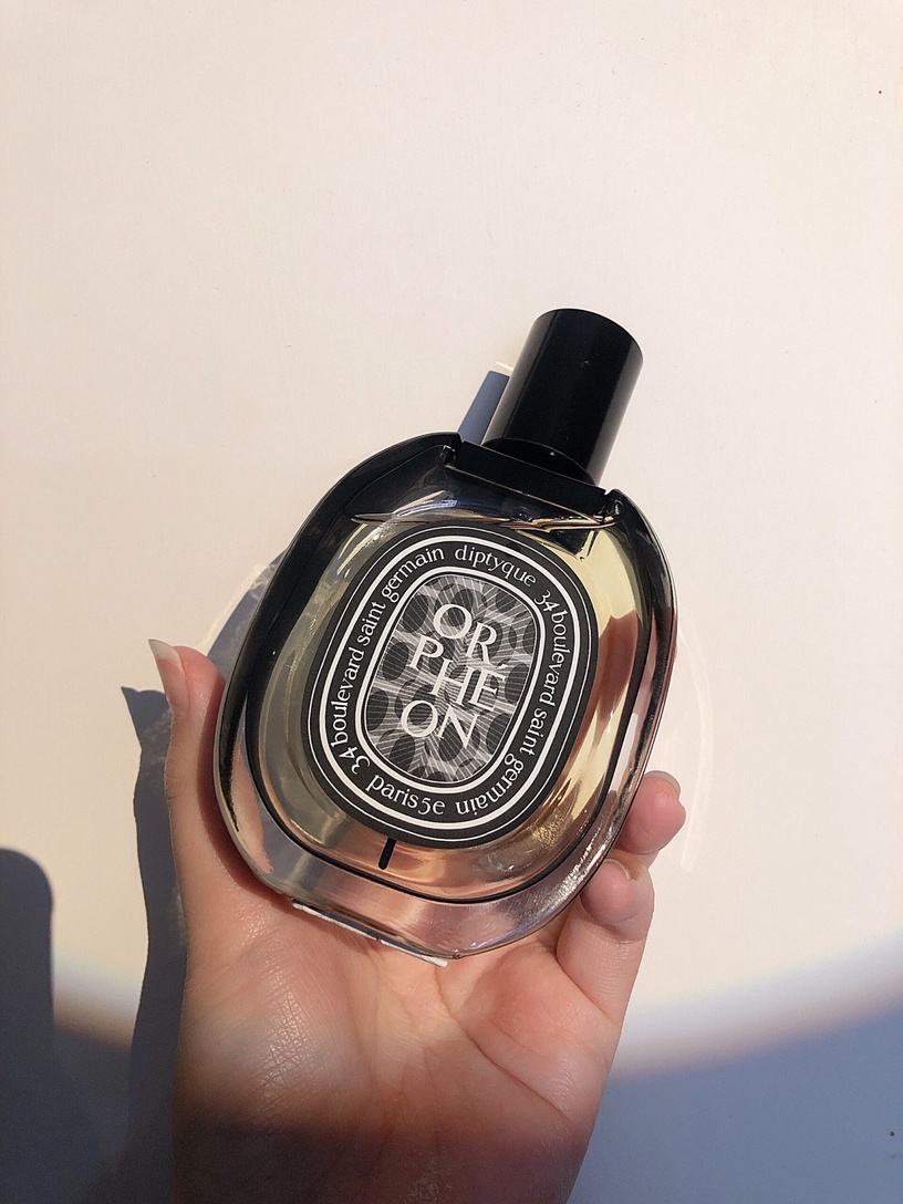 2021春夏「香水新品」推薦清單!Tom Ford極致撩男白夜香、Jo Malone絕美寶石瓶必敗