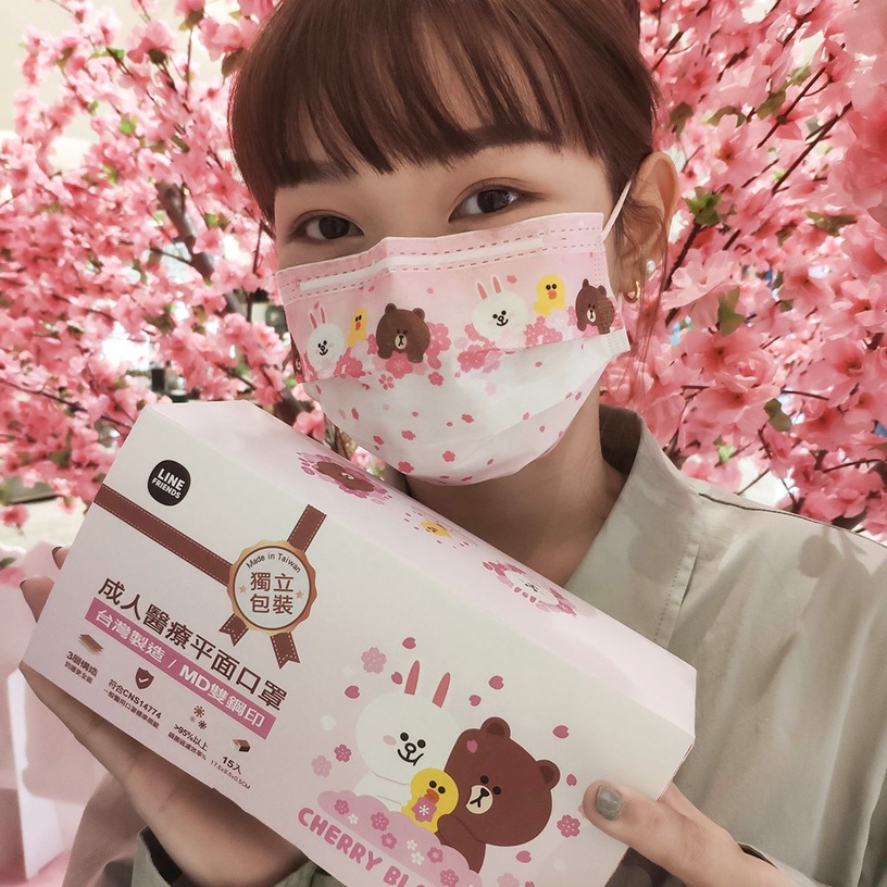 櫻花季限定!三麗鷗、LINE FRIENDS推出4款醫療口罩,四大通路這天同步開賣