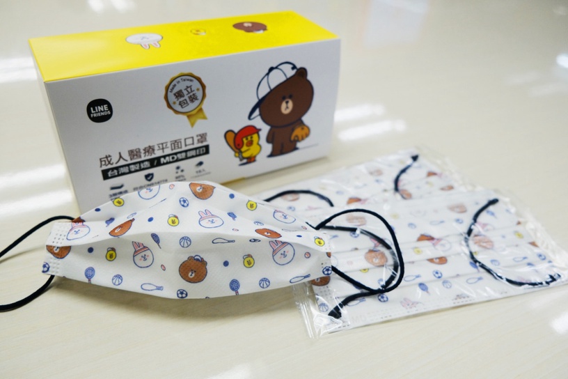 櫻花季限定!三麗鷗、LINE FRIENDS推出4款醫療口罩,四大通路這天同步開賣