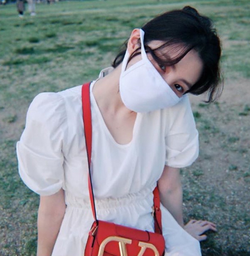 《哲仁王后》申惠善高挑臉卻超小!6位小臉擔當,潤娥臉比手掌還小&徐睿知臉只有他一半