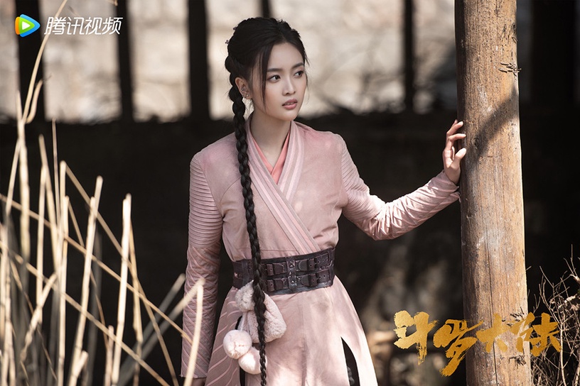 熱播古裝劇「古裝女神」5:吳宣儀 飾演《斗羅大陸》小舞
