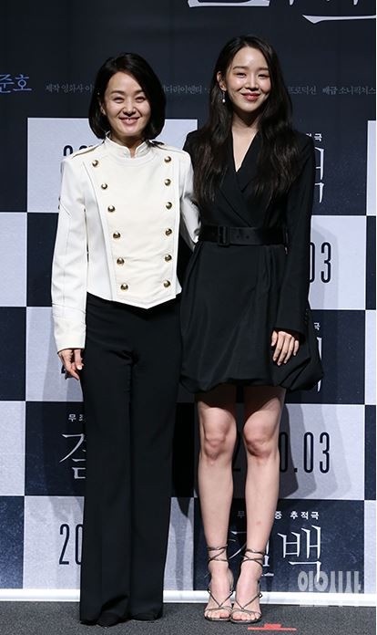 《哲仁王后》申惠善&金正賢去看熟手話劇!主演戲外好感情,羅人友超愛撒嬌:想抱抱昭容