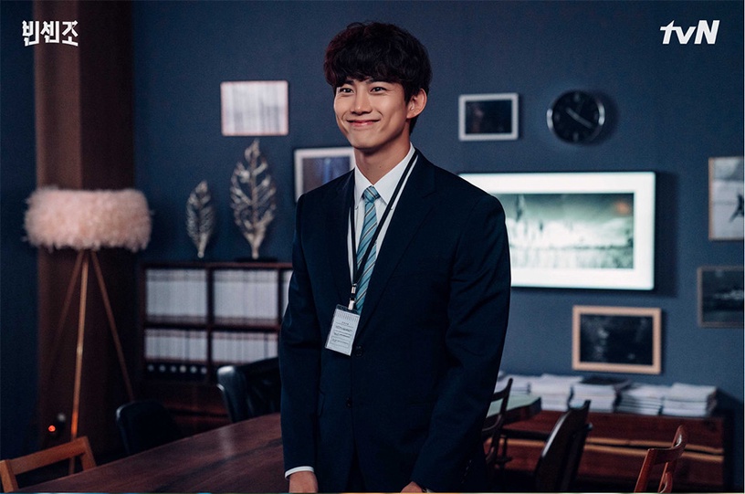 關於《黑道律師文森佐》玉澤演的6件趣聞!玩到手臂斷裂、私下撒嬌能力值滿點!