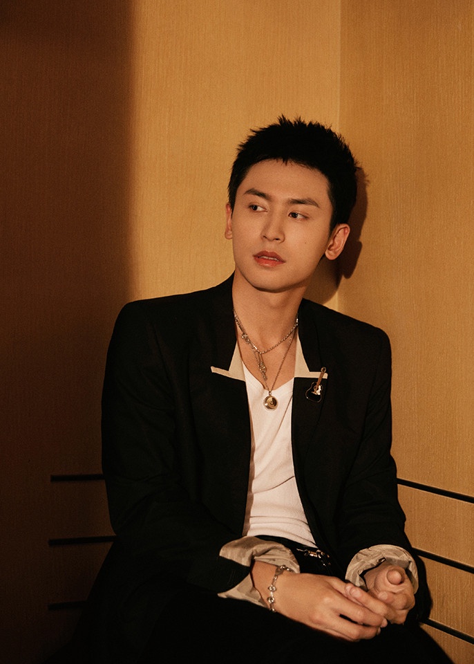 三月熱播陸劇「神顏男主」6:張哲瀚 飾演《山河令》周子舒