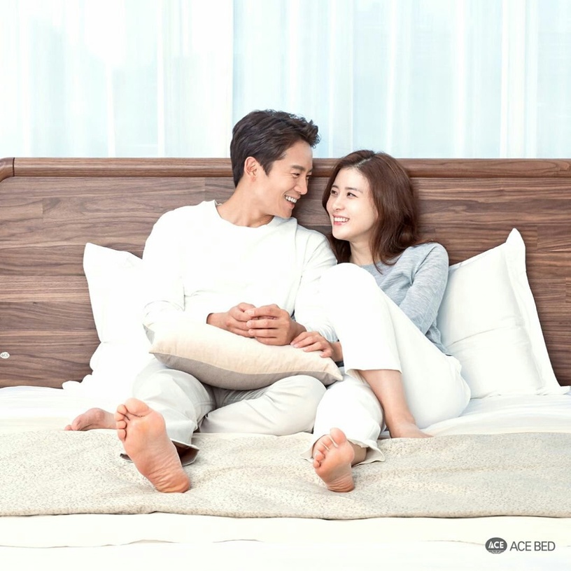 韓國神仙CP高甜戀愛互動5:池晟♥李寶英 放煙火當驚喜卻差點釀災?