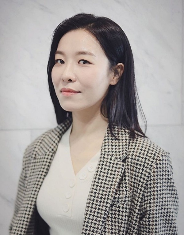 《哲仁王后》申惠善「奉煥」又上身!6主演近況,申惠善代言接不停,崔尚宮暴接3部新劇